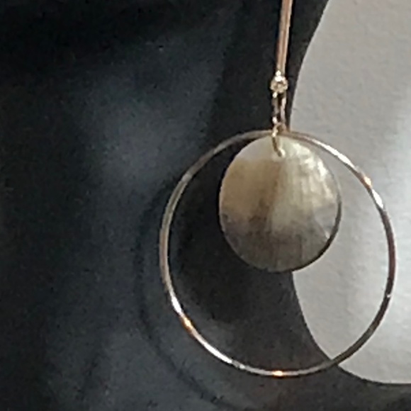 Design Lab Gold Tone Drop Hoop Women’s Earrings With Shell Like Centre - Picture 8 of 10